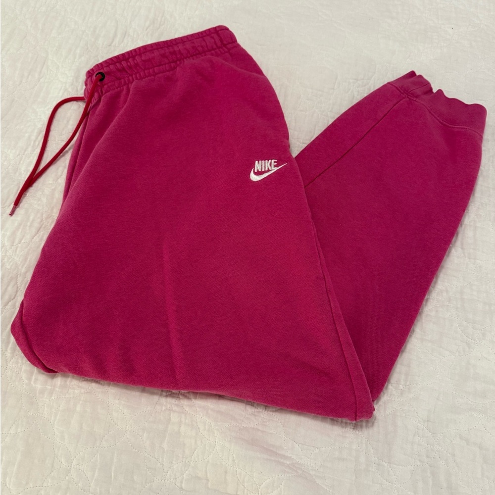 pink nike sweatpants with adjustable drawstring, size xl